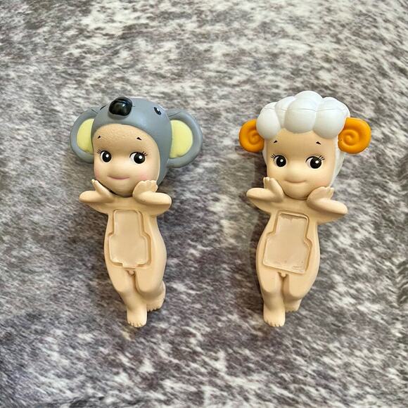 Sonny Angel Hippers Coala+Sheep mini figures 2 total collectible - Picture 1 of 5